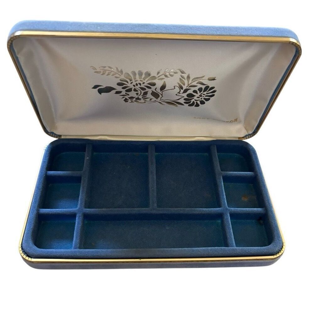 Vintage Lady Buxton Blue Velvet Travel Jewelry Case